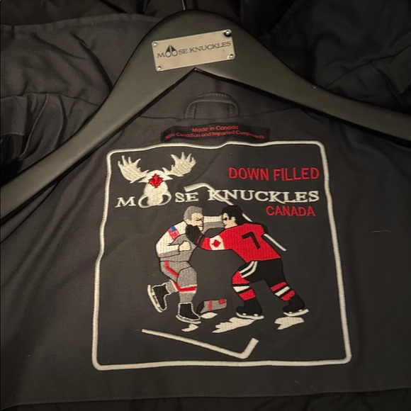 Moose Knuckles Original 3Q Fur Jacket – Size L – Granite / Black Fox Fur - Picture 7 of 16